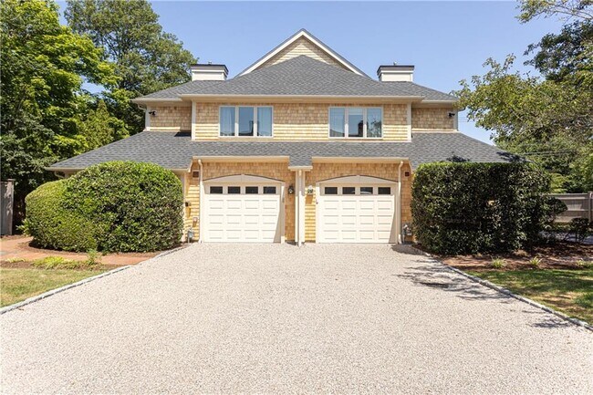 Photo - 112 Harrison Ave Unit B