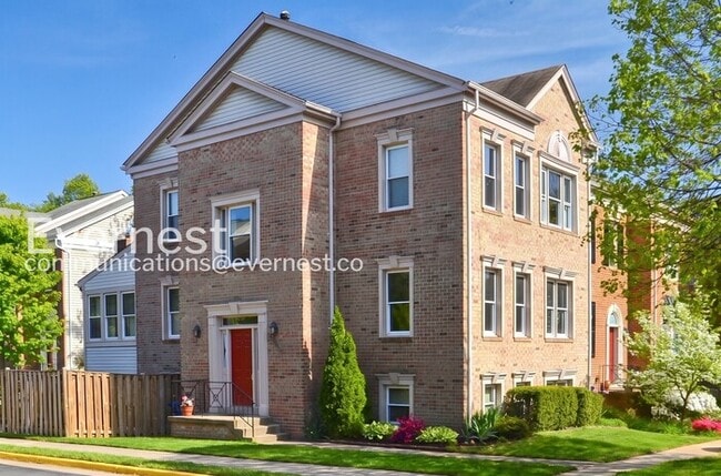 Building Photo - 5121 Winding Woods Dr