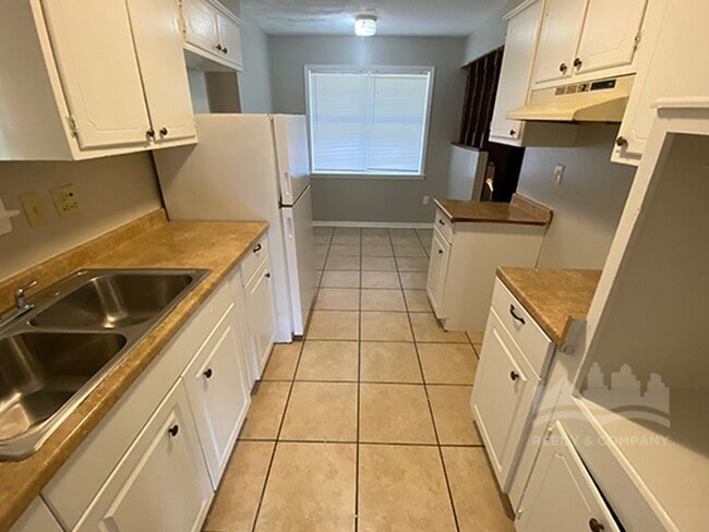 Photo - 4290 Davidcrest Dr