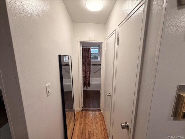Photo - 84-50 169th St Unit 319