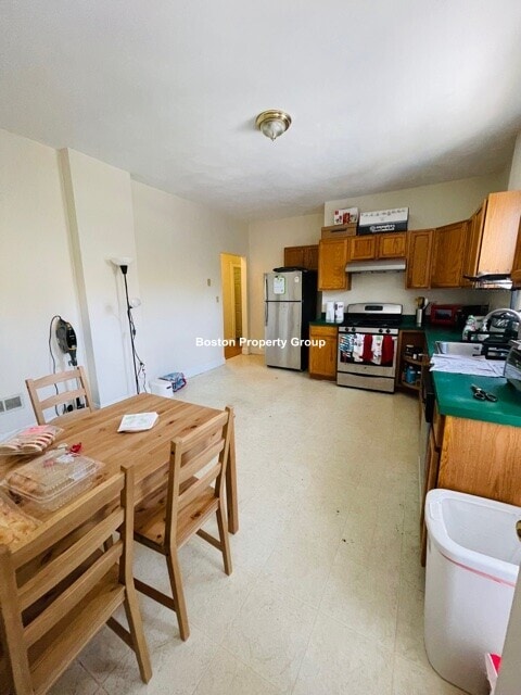 Photo - 6 Eldora St Unit 2