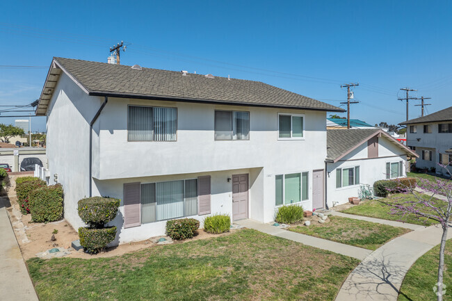 Building Photo - Huntington Sands Apartments