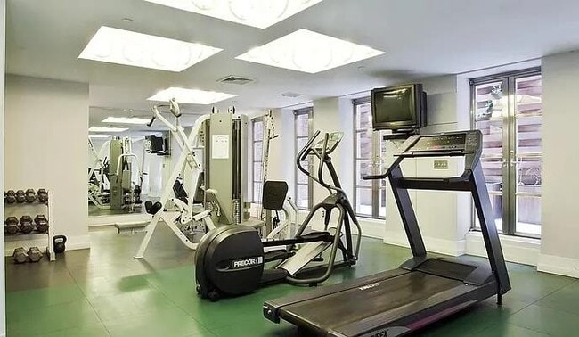 Photo - 66 Leonard St Unidad 5F