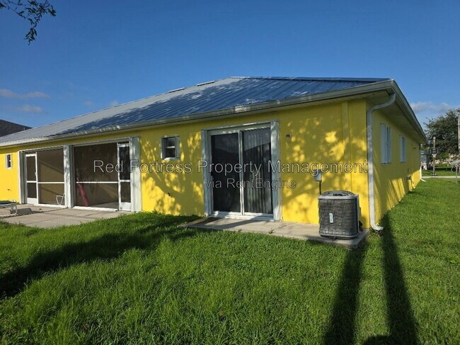 4519 SW 7th Pl
