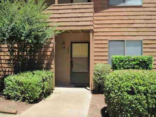 Photo - Exclusively Offered by Muse Realty, LLC