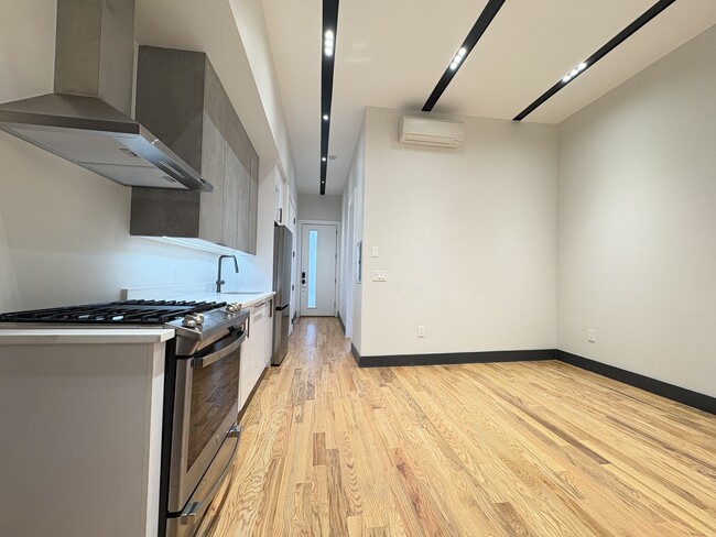 Photo - 604 Palisade Ave Unit 1