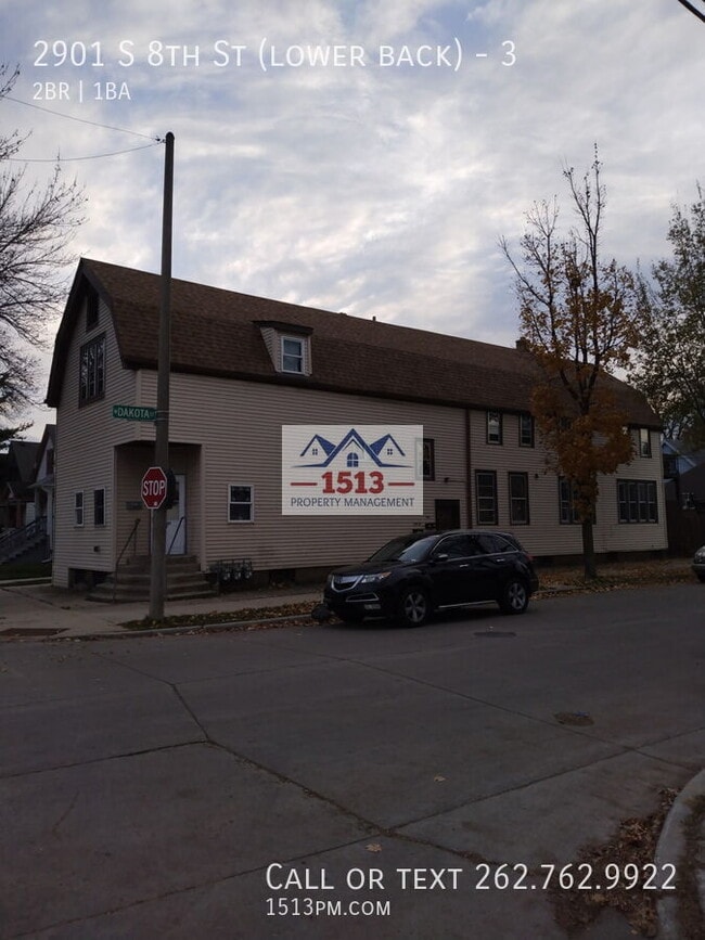 Building Photo - 2901 S 8th St Unit 3