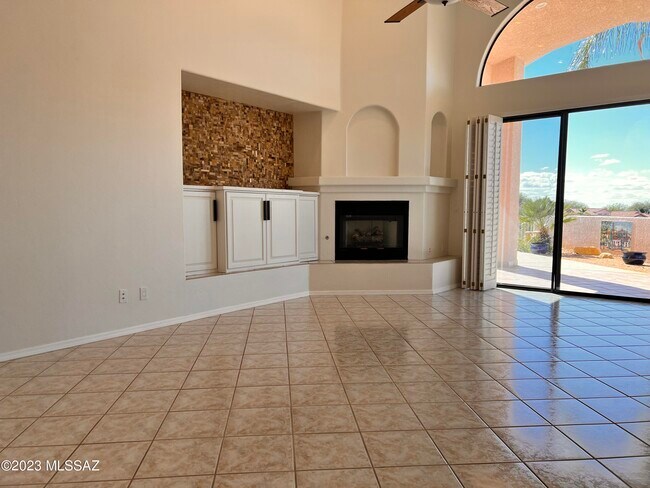 Photo - 10123 N Alder Spring Dr