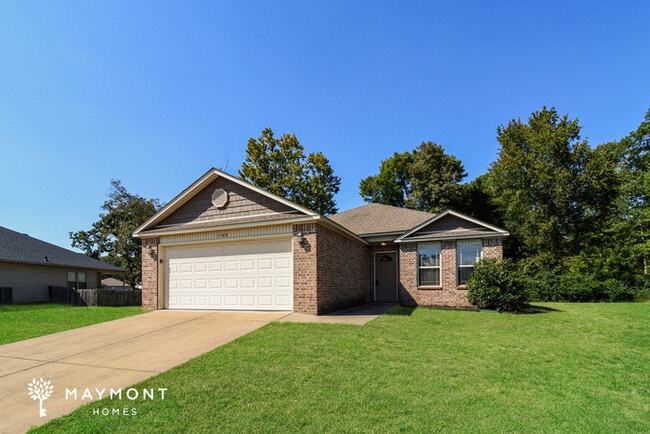 Photo - 1140 Oak Glenn Loop