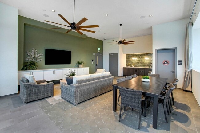 Photo - Skye at Warner Center