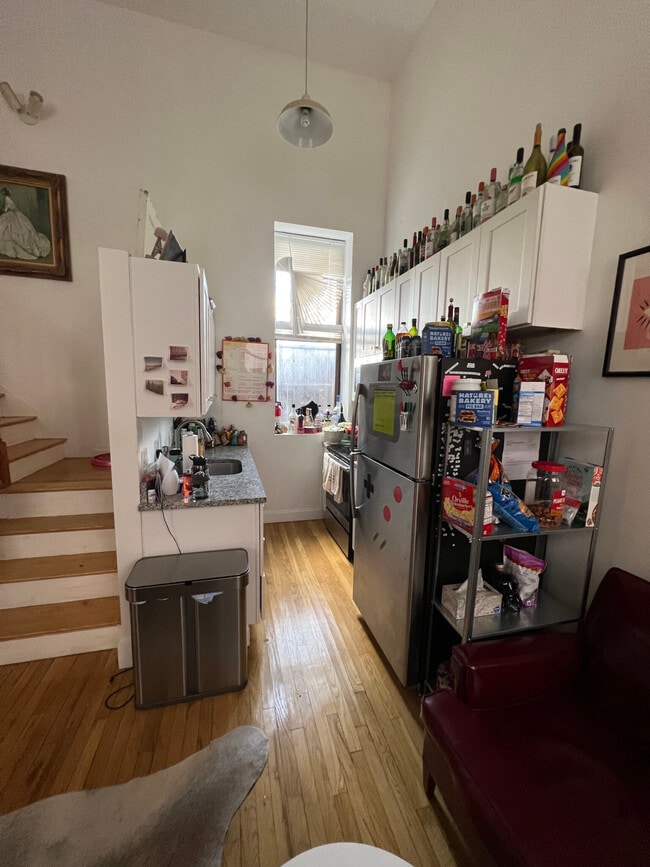 Photo - 168 Northampton St