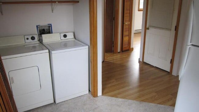 Photo - 481 Pocahontas Ave Apartment Unit B