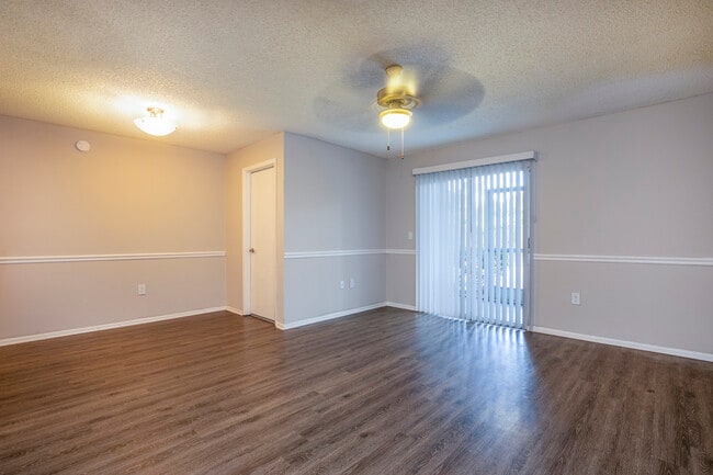 Reserve at Lakeland Apartment Homes