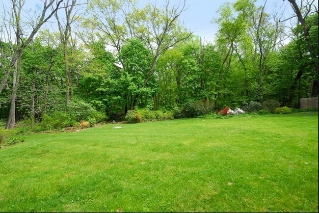 Photo - 15 Sunnyside Ln