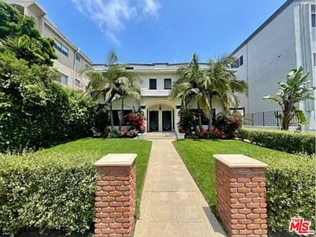 Photo - 837 5th St Condo Unit F