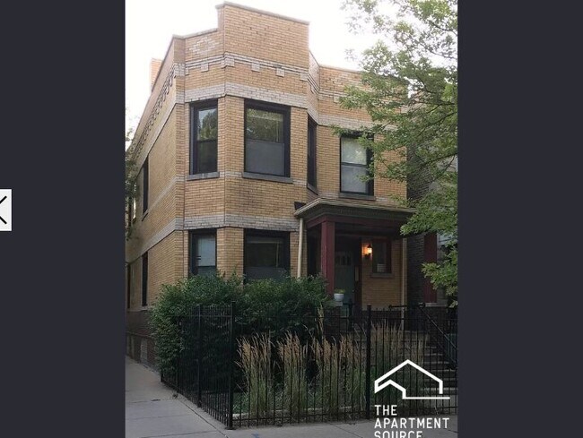Photo - 3138 W Schubert Ave Unit 1