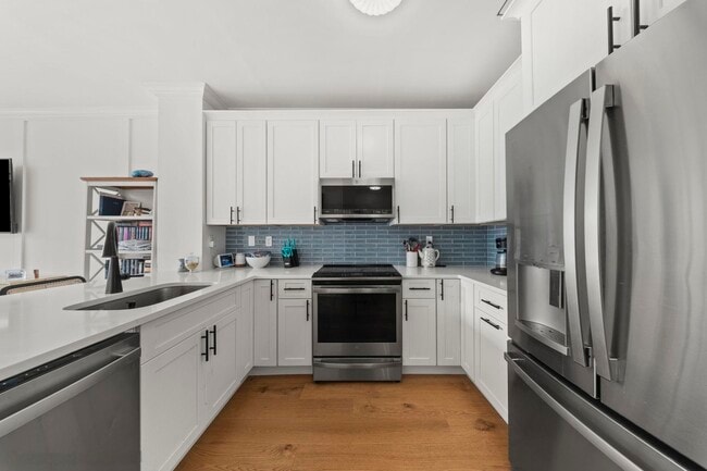 Photo - 26 Ave at Port Imperial Unit 137