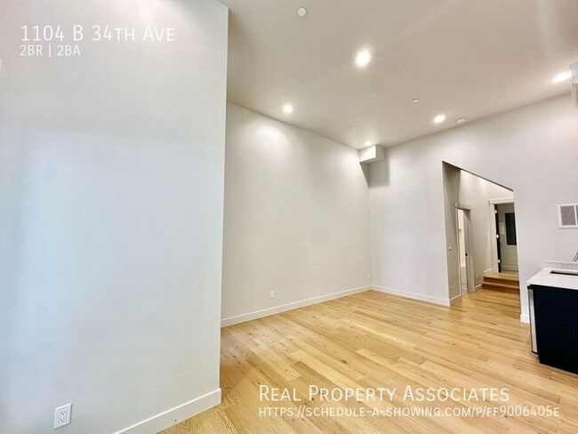 Photo - 1104 B 34th Ave-