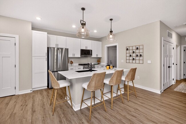 Photo - Picket Fence Community