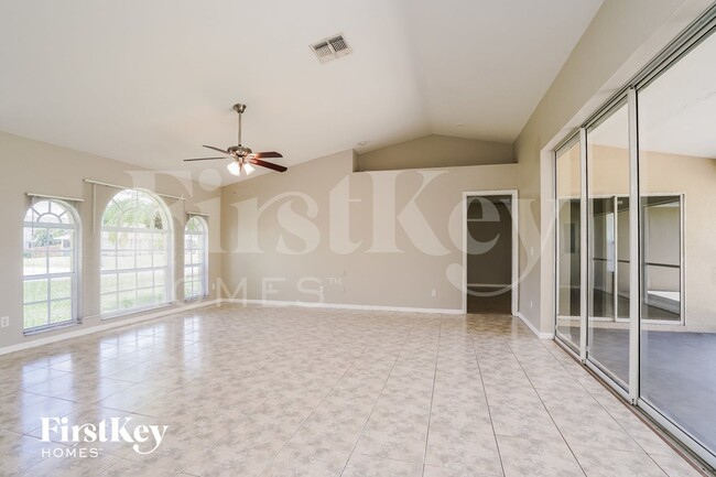 Photo - 8381 Bahamas Rd