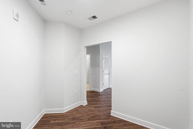 Photo - 989 S Buchanan St Unit 308