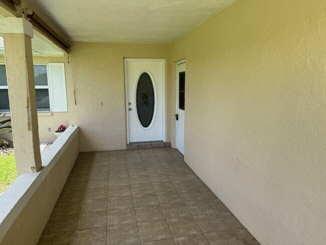Photo - 20400 Andover Ave