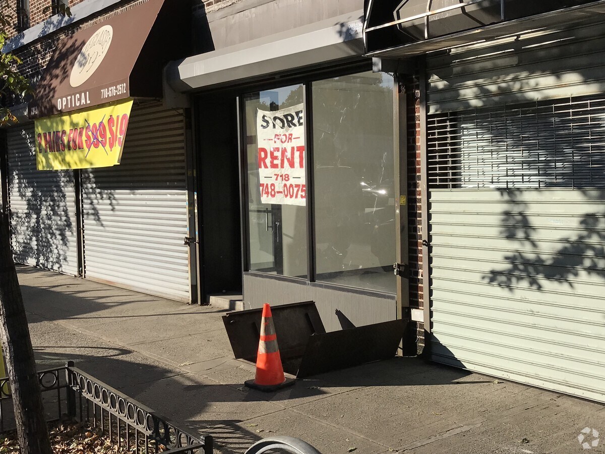 Photo - 1013 Avenue J