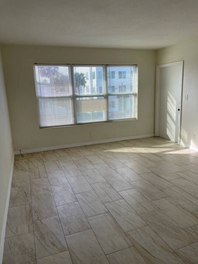 Photo - 600 Riverview Blvd Unit 2