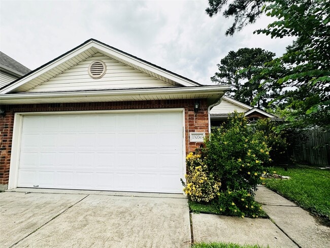 Building Photo - 11036 Mistic Moon Ct