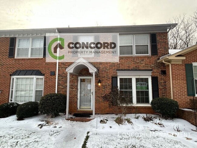 Building Photo - 4937 Tower Rd Unit C