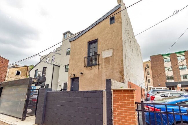 Photo - 1516 Addison St