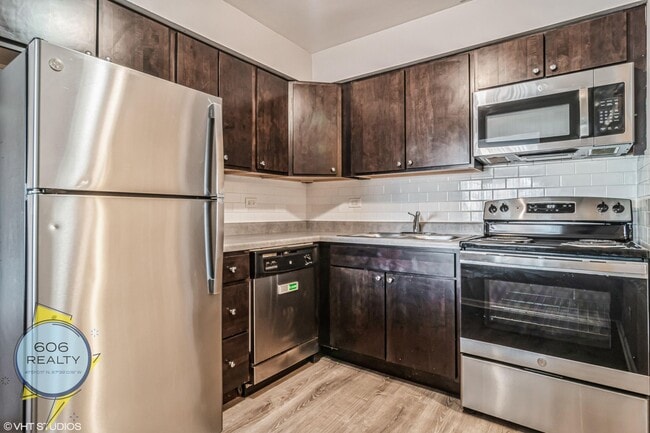 110 N Kenilworth Ave Unit 1F