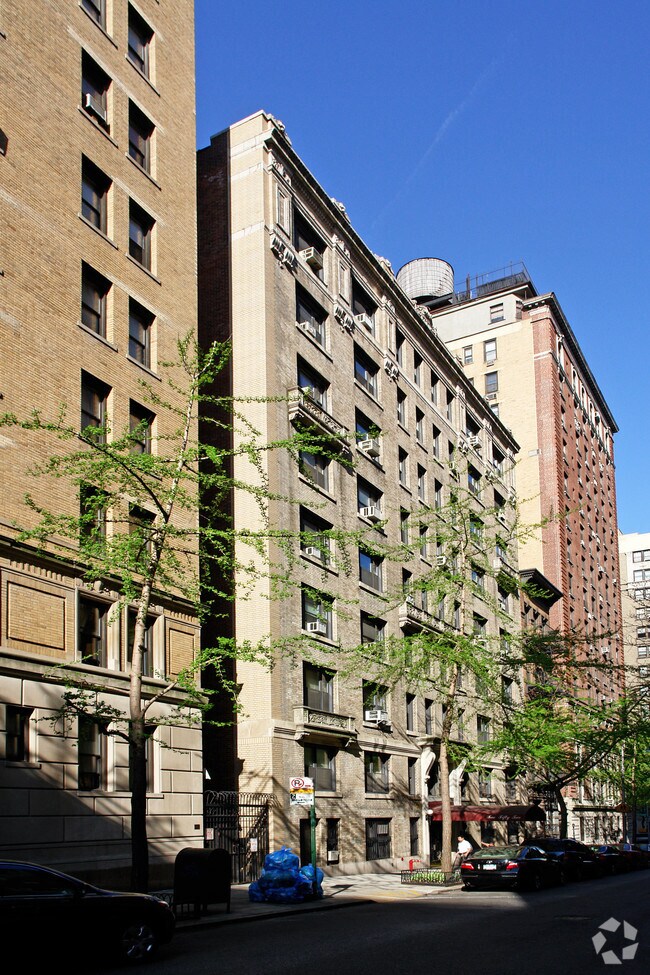 Photo - 252 W 85th St