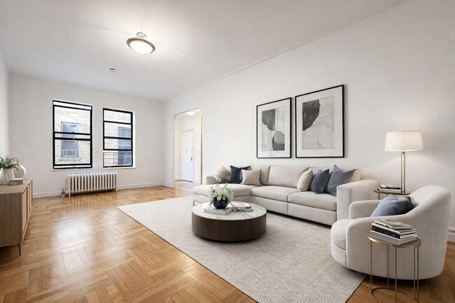 Building Photo - 664 W 163rd St Unit 35