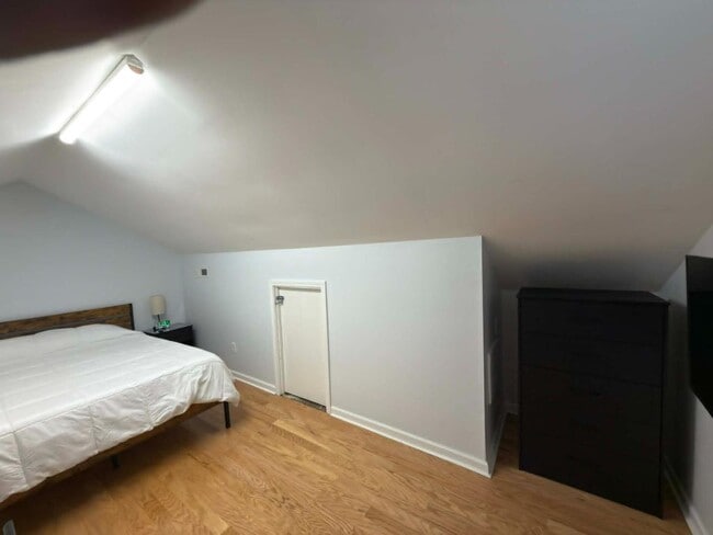 Photo - 100 Bleckley Ave