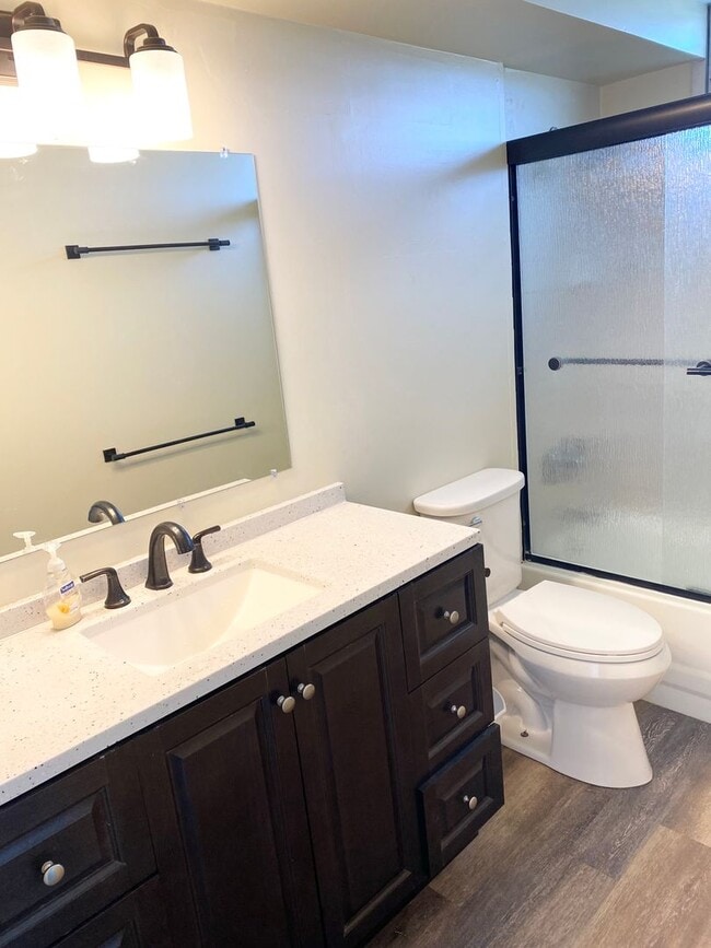 Photo - Century Park Plaza - 2 bedroom 2 bathroom 2 parking stall unit
