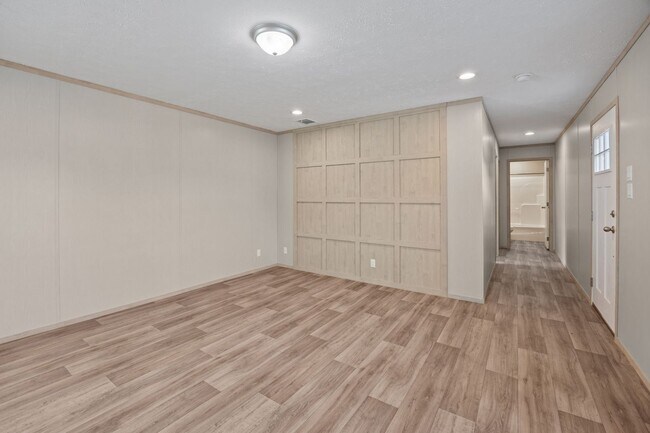 Photo - Peaceful 3 Bedroom Rental Home on 1 Acre – Lawn Care Included