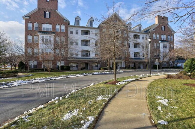 Photo - 5801 Clipper Ln Unit 404