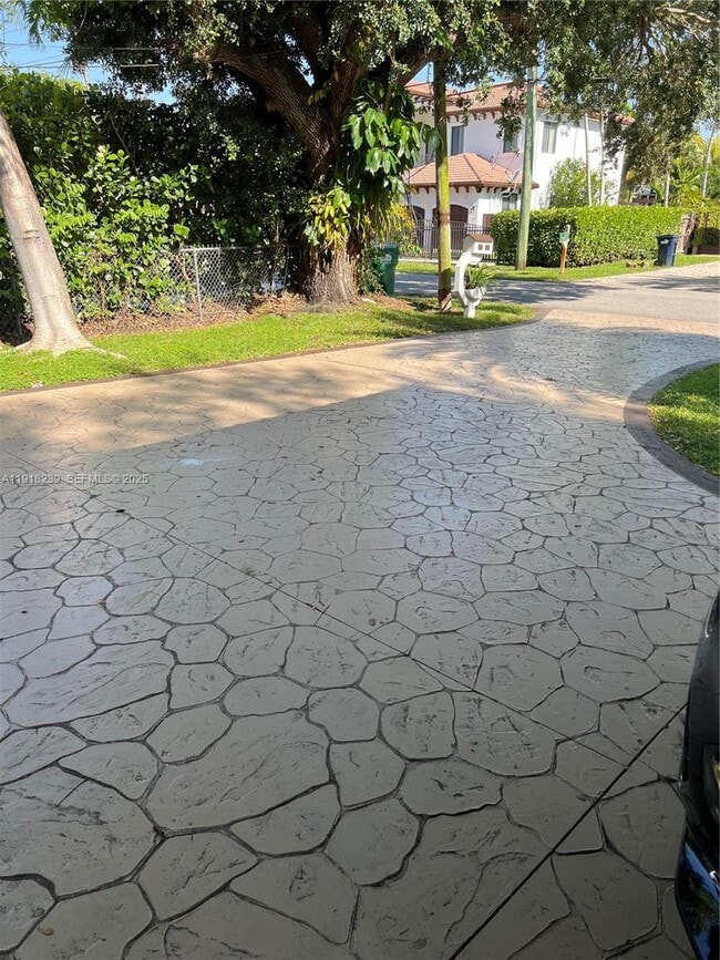 Photo - 6284 SW 26th St