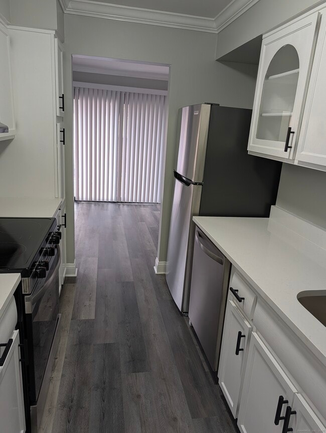 Photo - 107 Kennedy Dr Unit 107