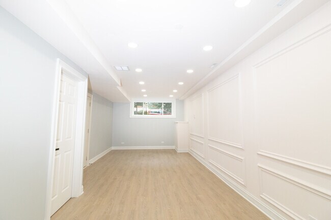 Photo - 1442 W Chestnut St
