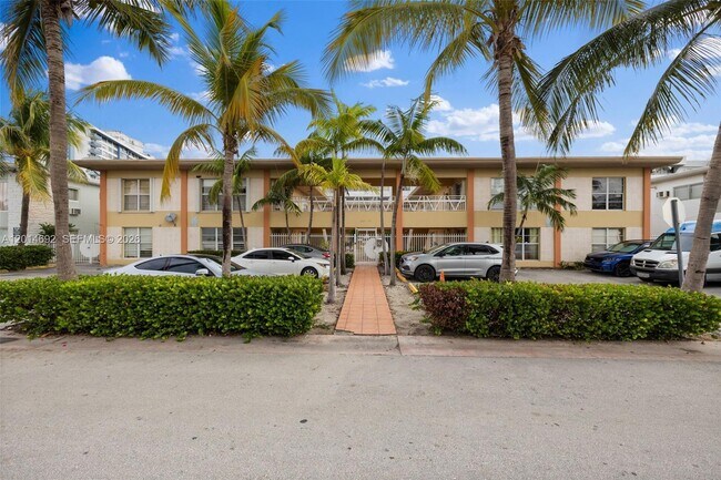 Photo - 7333 Gary Ave Unidad 202