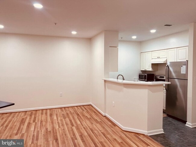 Photo - 2204 Westcourt Ln Unit 113