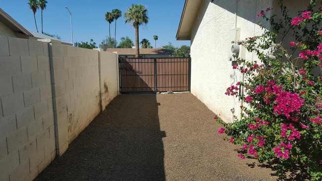 Photo - 2139 W Enid Ave