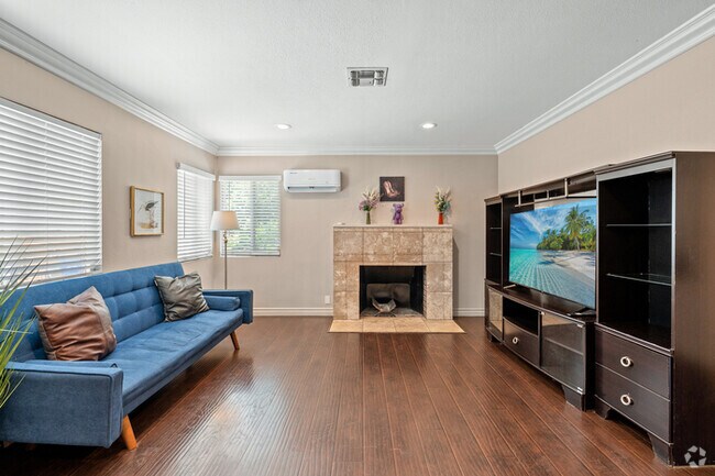 Building Photo - Fully Furnished 2BR Home with Crib — Mid-T...