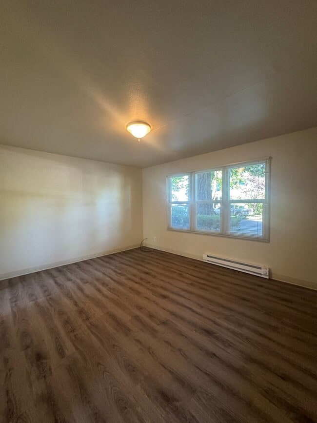 Photo - (PEA 414) 10th & Lawrence ~ 1 Bed/1 Bath Unit 414
