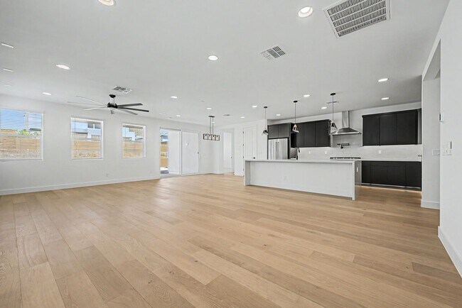 Photo - Alovita North 4 bedroom 3 baths