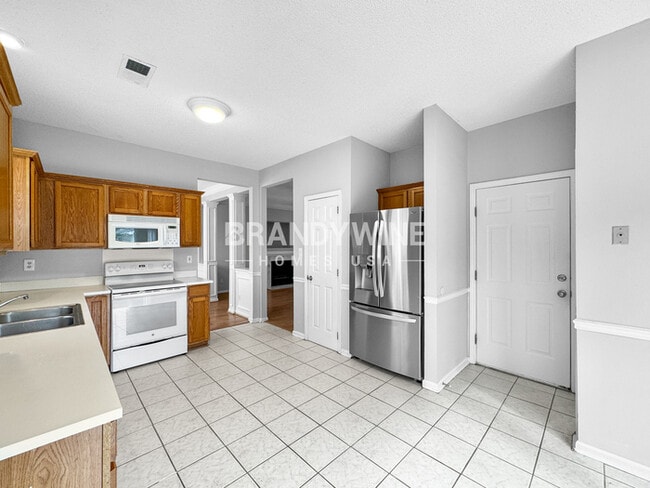 Photo - 4154 Whitney Pl NW