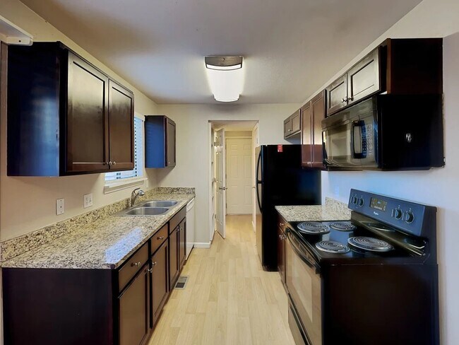 Photo - 4962 S Richfield Cir