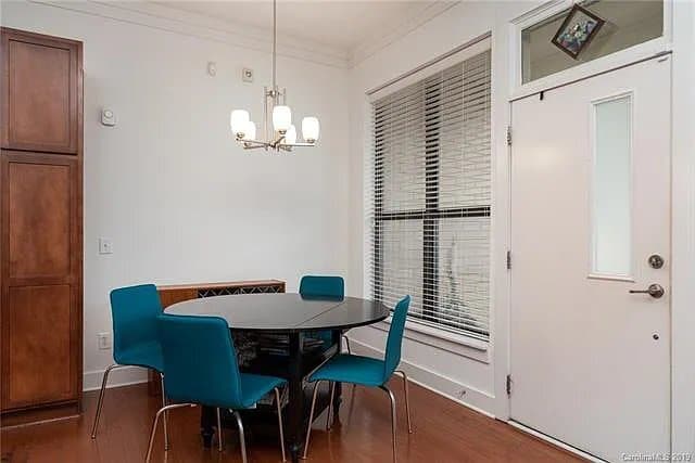 Photo - 3206 Noda Blvd